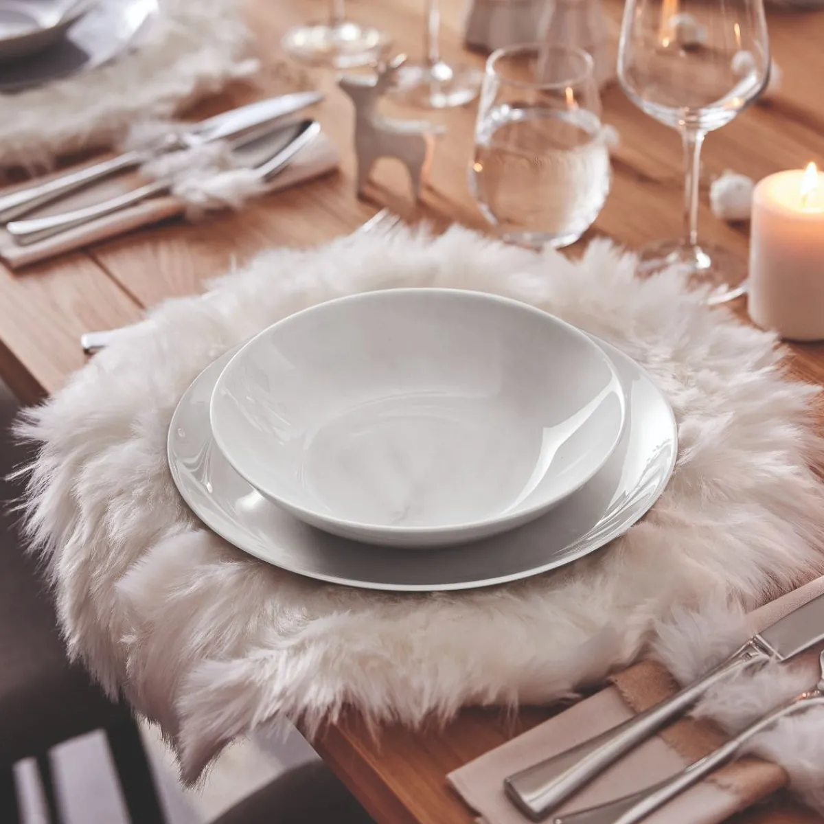 grey_deep_plate__cm_diwali_marble_2-1.webp Luminarc Grey deep plate 20 cm Diwali Marble> Plates