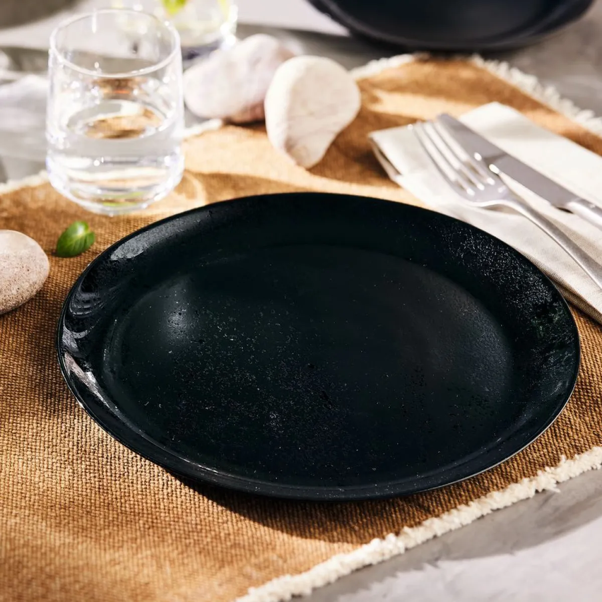 Luminarc Lot de 6 assiettes plates Diana Noire 25cm> Services De Vaisselle